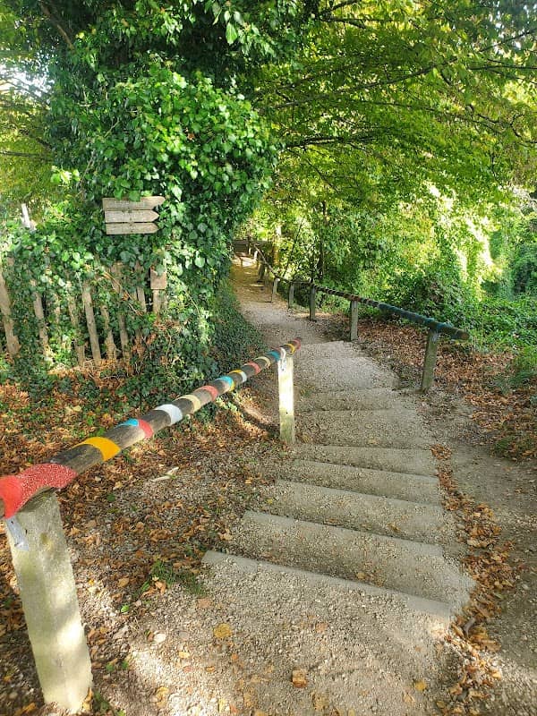Harburger Märchenweg (Fairytale pathway) - Image 2