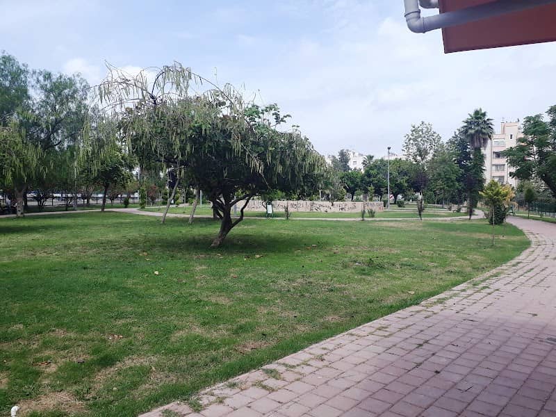 Dede Korkut Parkı - Image 1