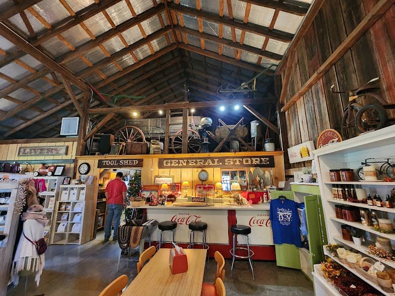 Barn N Bunk Farm Market - Image 1