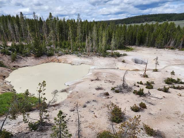 Sulphur Caldron - Image 1