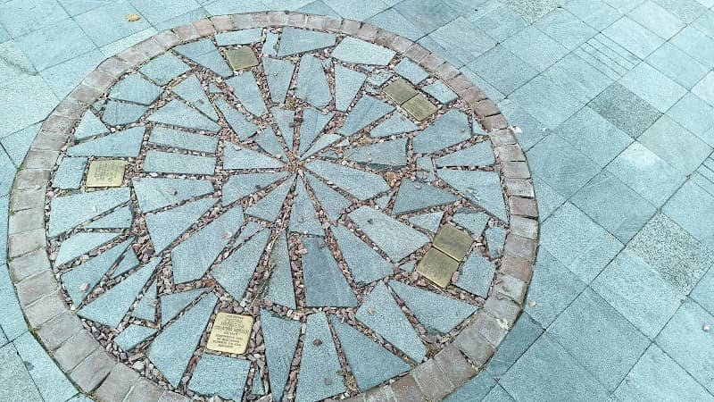 Monument Stroffelstienen Mirosch - Image 1