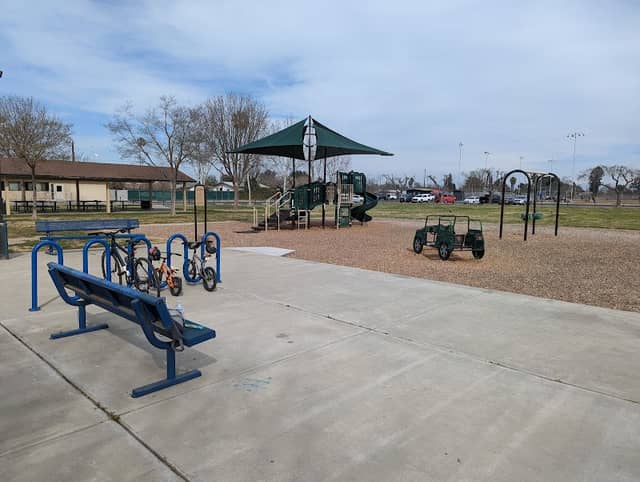 Coe Park - Image 1