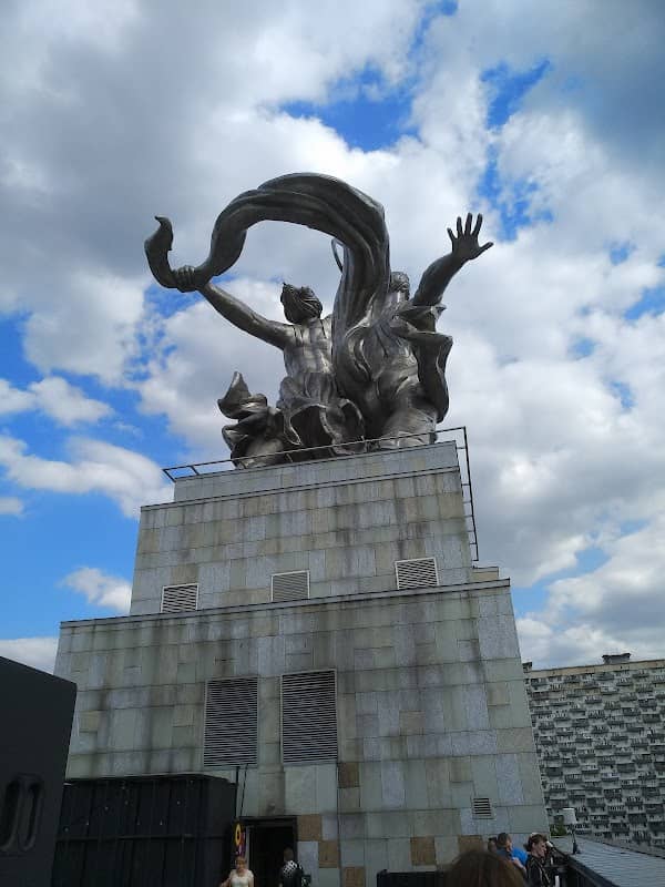 Worker and Kolkhoz Woman - Image 3