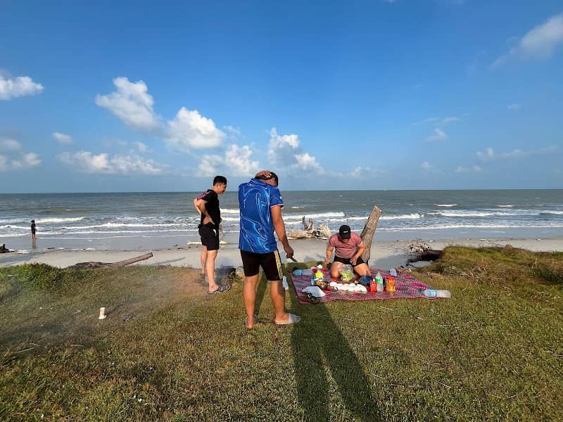 Pantai Gelombang - Image 1