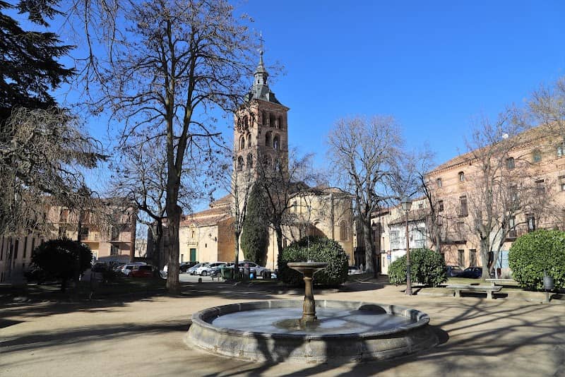 Plaza de la Merced - Image 1