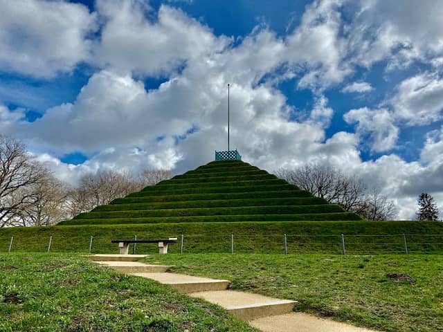 Landpyramide Branitzer Park - Image 2