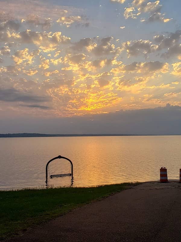 Persimmon Hill Recreation Area - Image 2