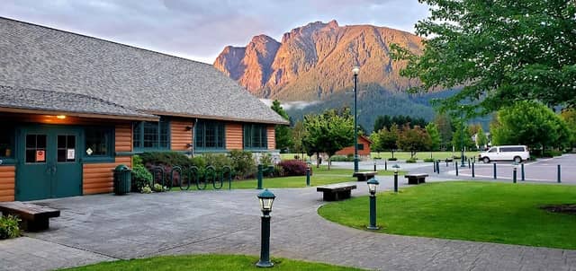 Si View Park - Image 1
