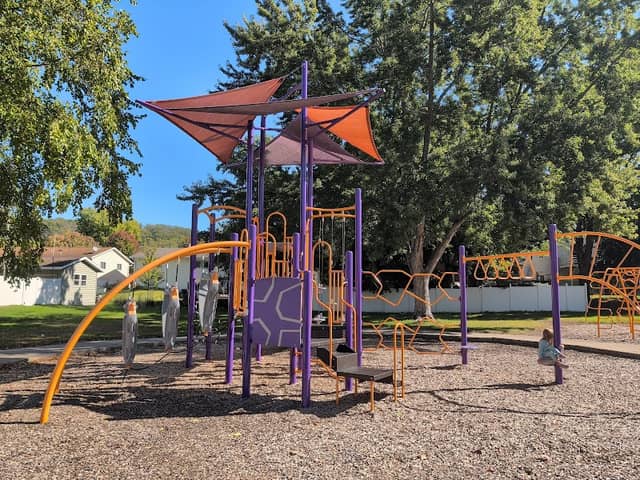 Hilltopper Heights Park - Image 1
