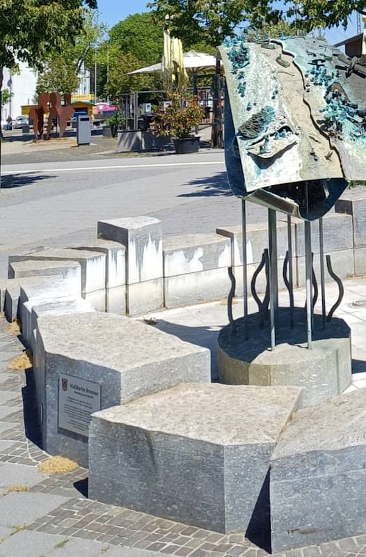 Walldorfer Brunnen - Image 1