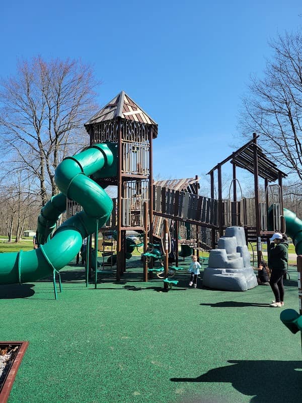 Roche Park - Image 1