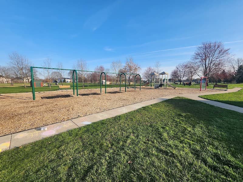 Pringle Park - Image 2
