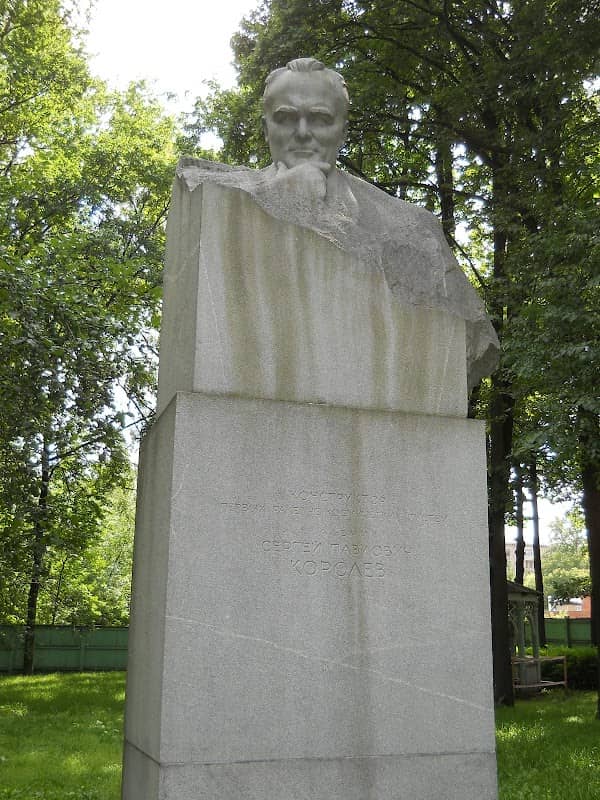 Monument to S.P. Korolev - Image 1