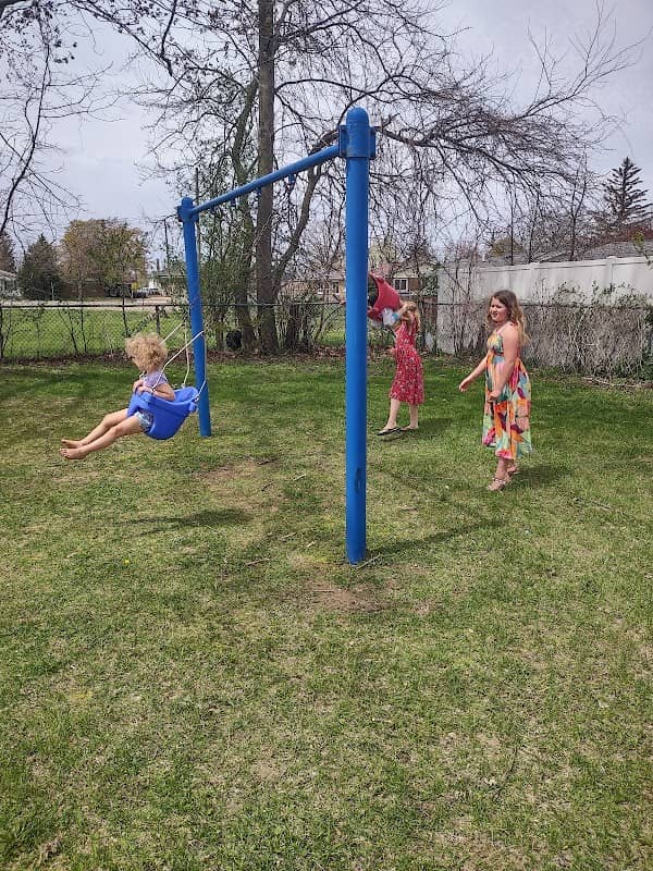 Cable Avenue Tot Lot - Image 1