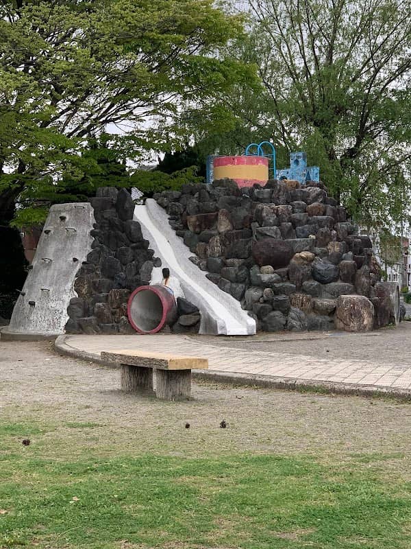 Tenma Park - Image 2