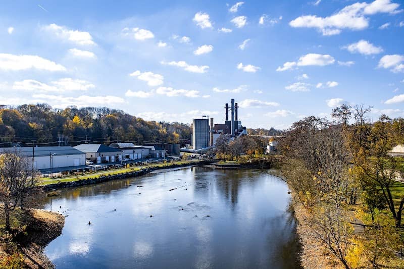 Jamestown River Walk - Image 1