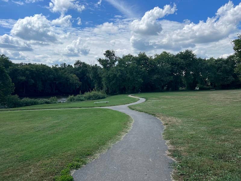 Shepherdsville Park - Image 2