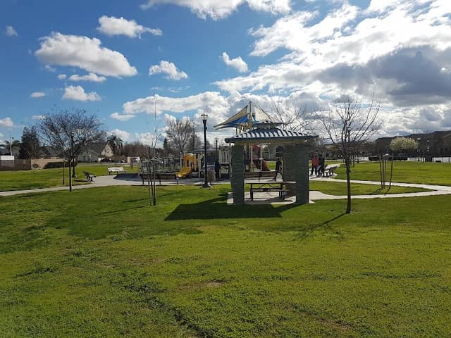 Soroptimist Park - Image 1