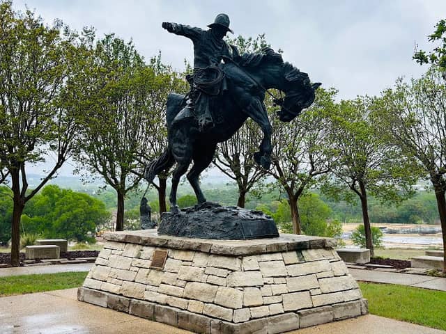 The Museum of Western Art - Image 1