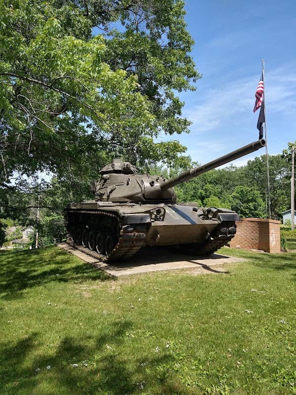 Booth Lake Memorial Park - Image 1