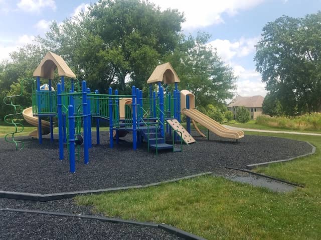 Pointe Vista Park - Image 1