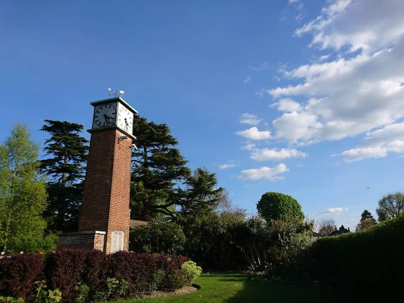 Queen's Park (Fields in Trust) - Image 2