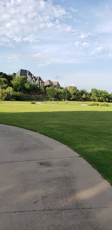 The Cliffs Park - Image 2