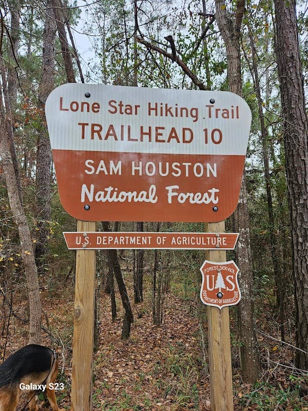 Lone Star Hiking Trail - Trailhead #10 - Image 1