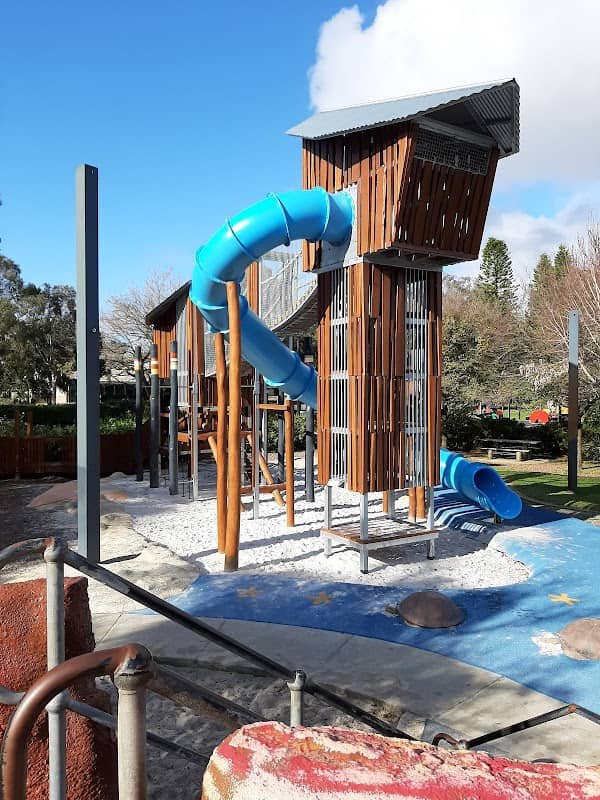 Faulkner Park - Image 2