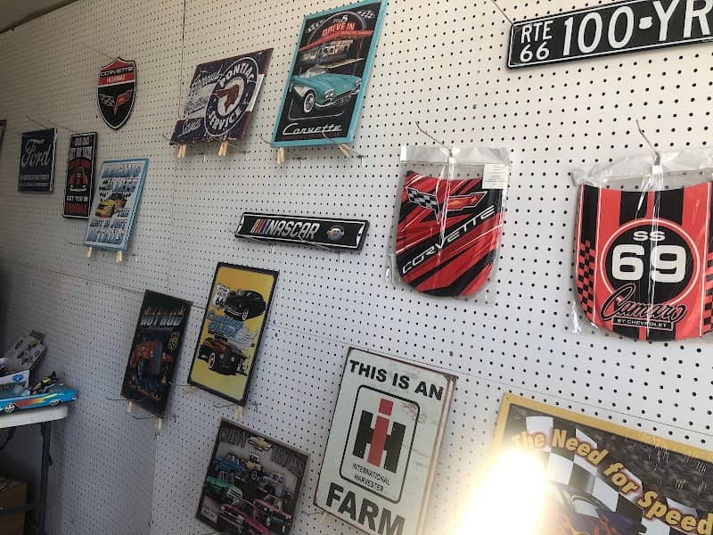 Moonshine Motorsports Museum - Image 2