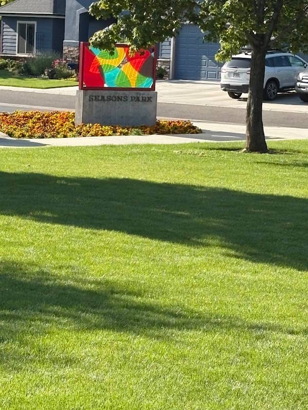 Seasons Park - Image 2