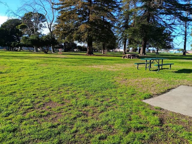 Vinsonhaler Park - Image 1