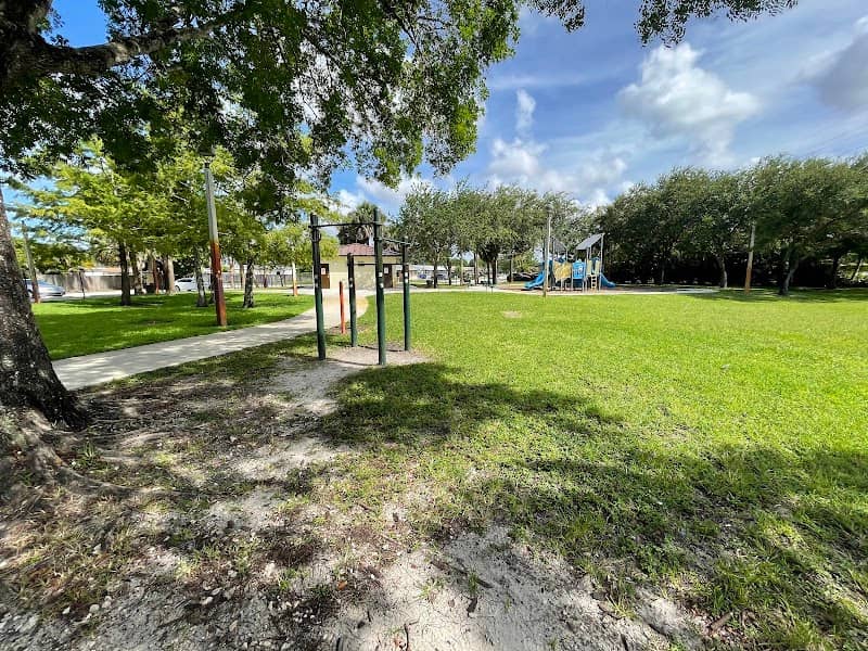 Broadview Park - Image 2
