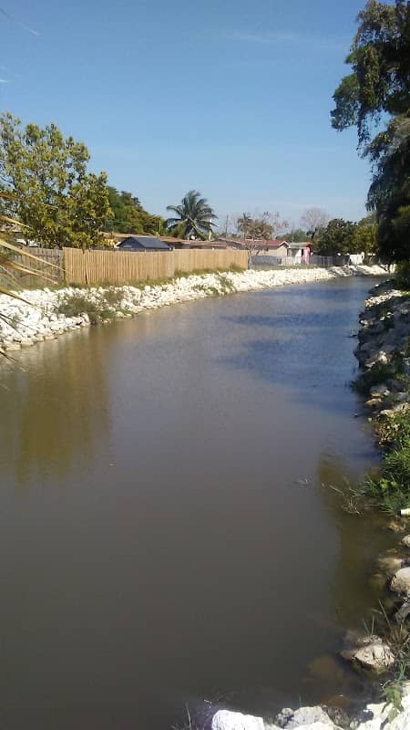 Broadview Park - Image 1