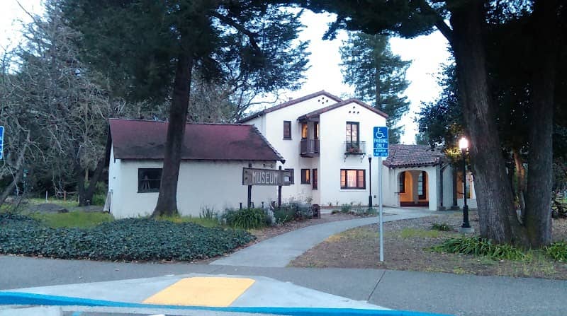 Hembree House Cultural Center - Image 1