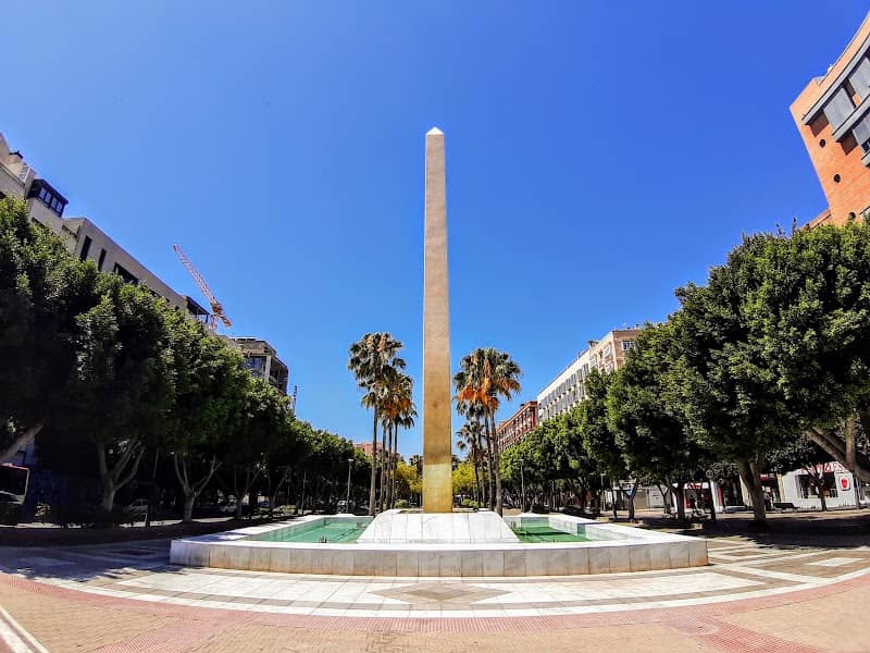 Obelisco de la Rambla - Image 2