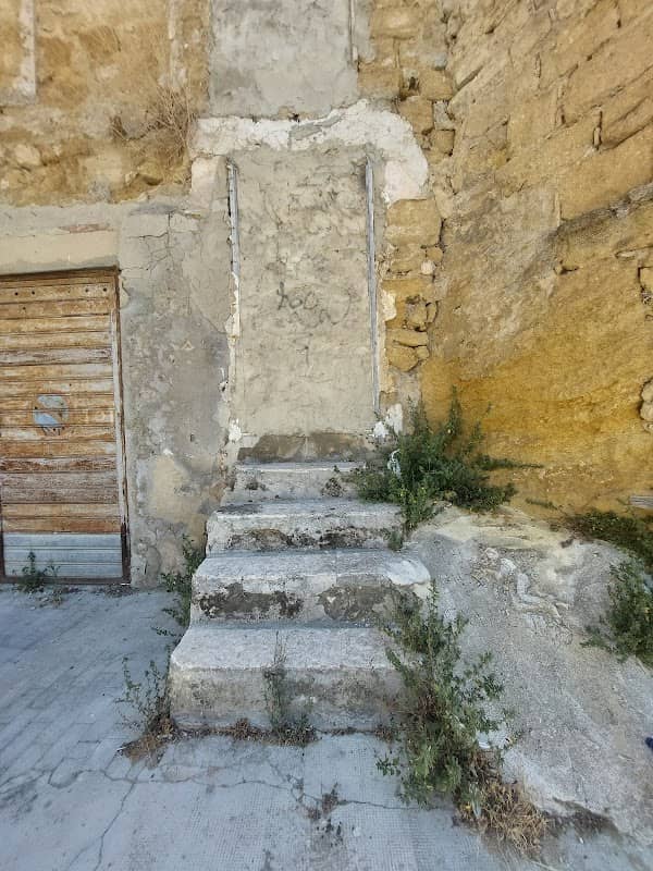 Scalinata senza porta - Image 1