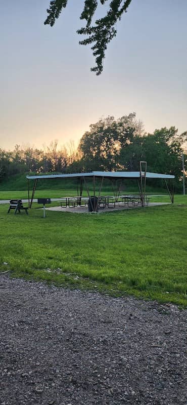 Hills Park - Image 1