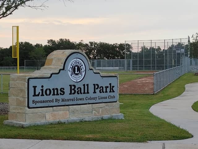 Lions Ball Park - Image 2