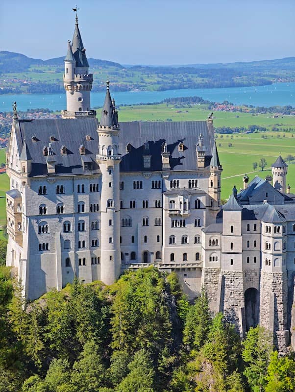 Neuschwanstein Castle - Image 1