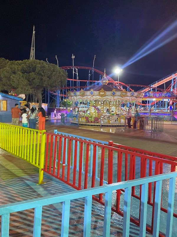 Game Park - Image 1