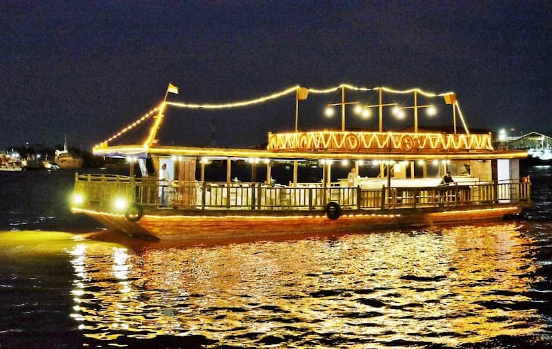 Kapuas River Cruise - Image 1