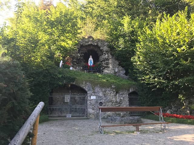 Grottenweg - Image 2