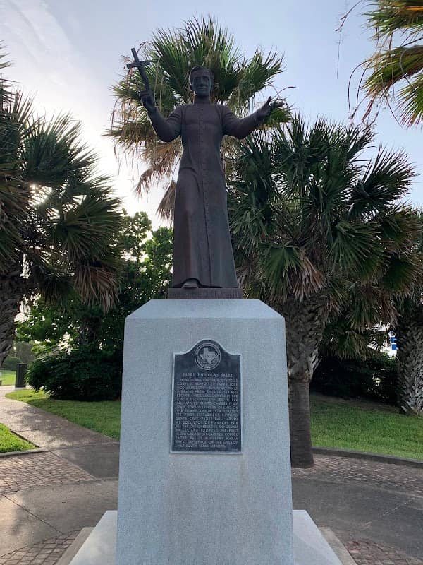 Queen Isabella Memorial Park - Image 1