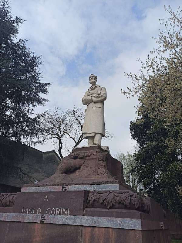 Monumento a Paolo Gorini - Image 1