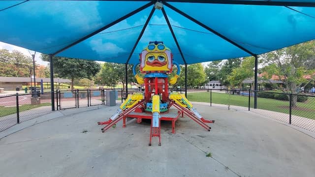 Burlington City Park Carousel - Image 2