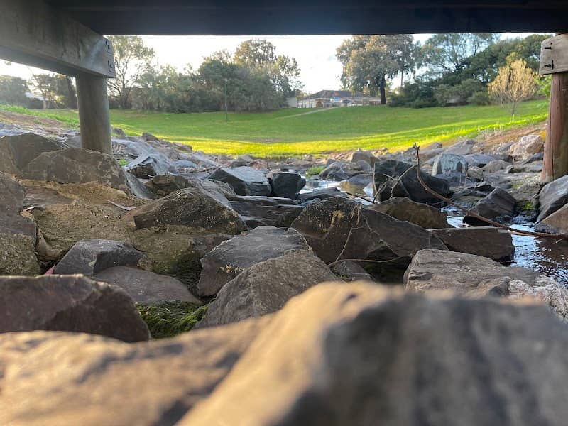 Lavender Bridge - Image 1