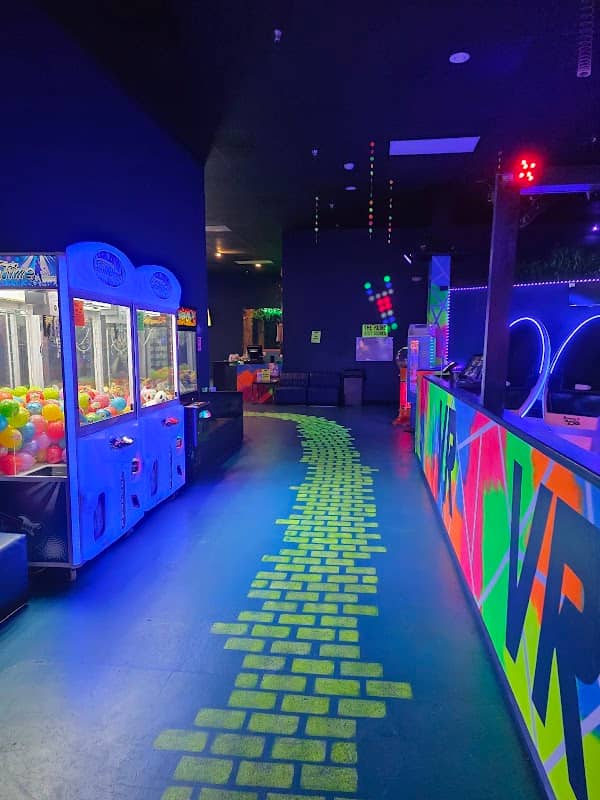 Outrageous Mini Golf Family Fun Center - Image 2