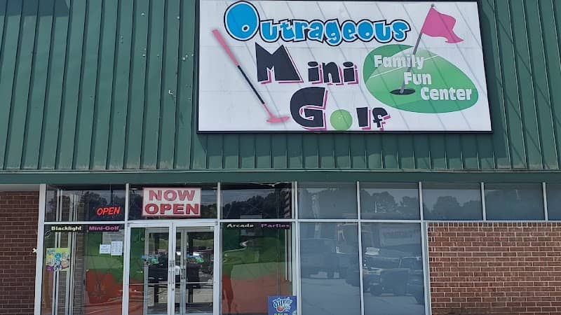 Outrageous Mini Golf Family Fun Center - Image 1