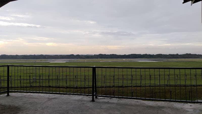 View Runway 25L - Image 1